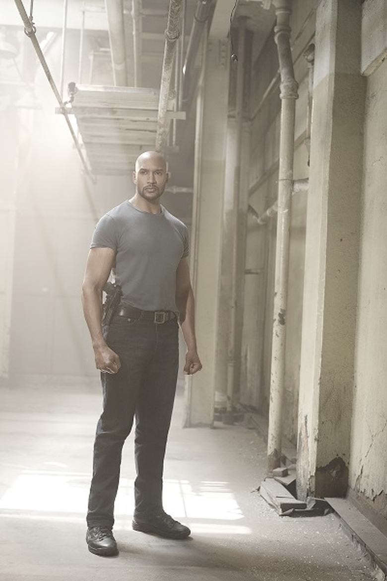 HENRY SIMMONS