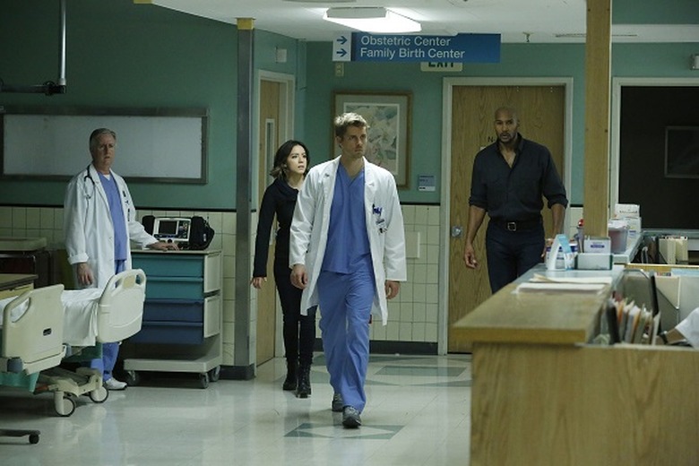 CHLOE BENNET, LUKE MITCHELL, HENRY SIMMONS
