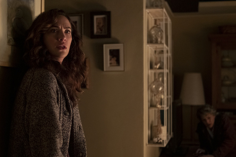 Midnight Mass Photos Season 1