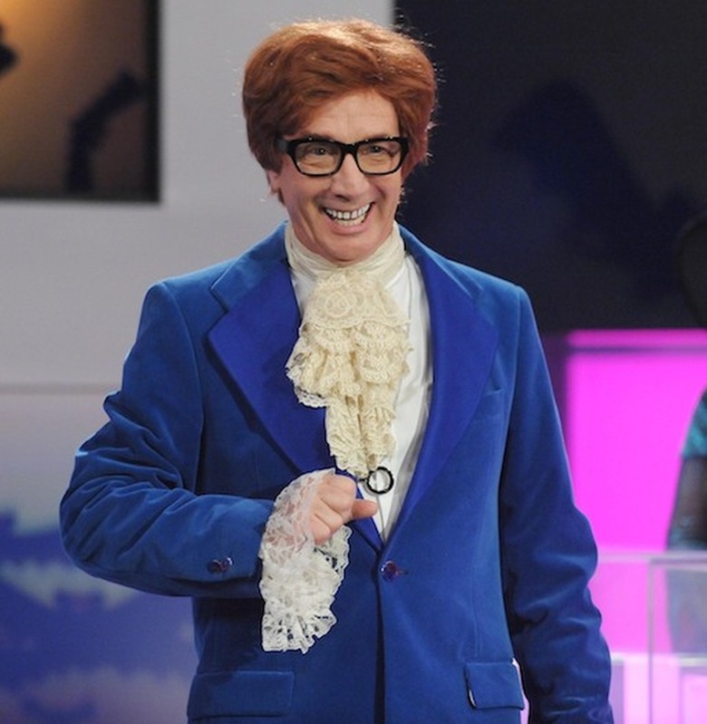 Mulaney-Ep110_Halloween-ScMartin_01135_hires1