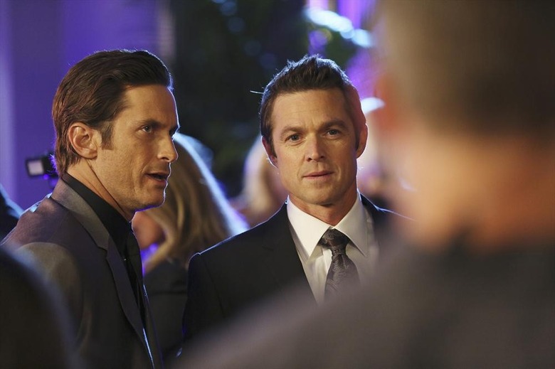 OLIVER HUDSON, ERIC CLOSE