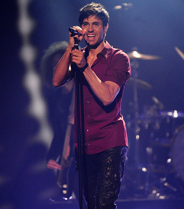 nye-enrique-iglesias-fox