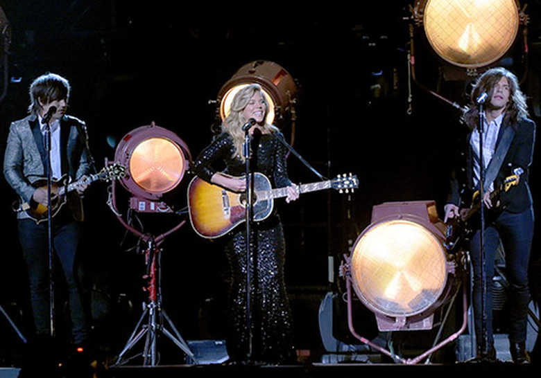 nye-the-band-perry-fox