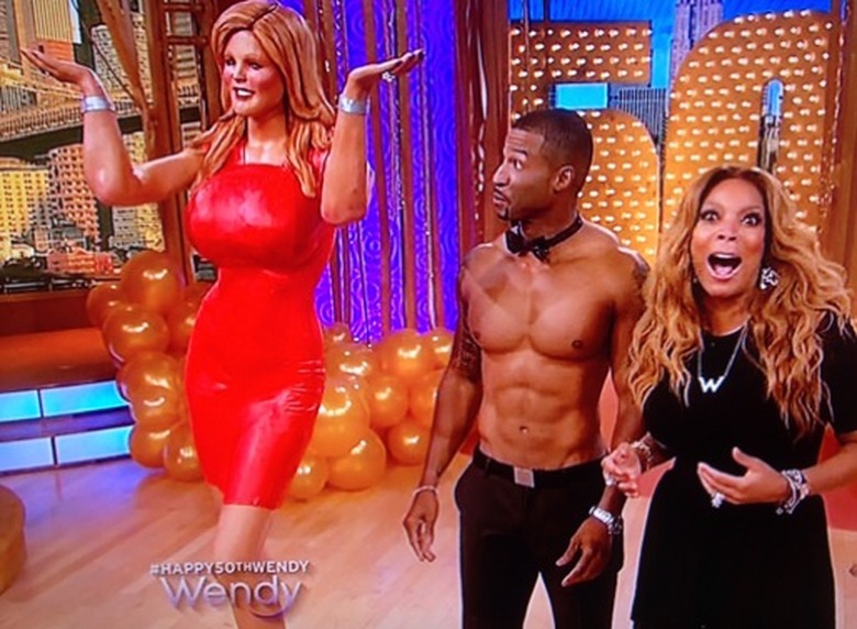 wendy williams quote cake i know those boobs