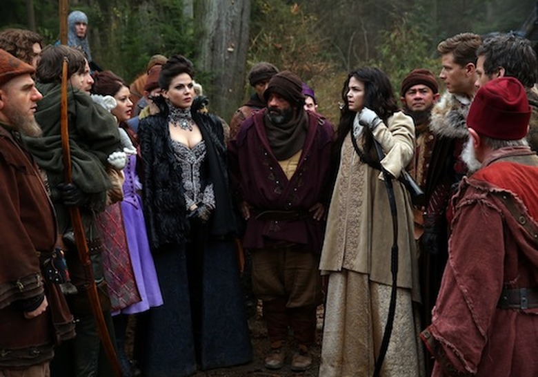 FAUSTINO DI BADA, RAPHAEL ALEJANDRO, SEAN MAGUIRE, EMILIE DE RAVIN, LANA PARRILLA, LEE ARENBERG, GINNIFER GOODWIN, MIG MACARIO, JOSH DALLAS, MICHAEL RAYMOND-JAMES (OBSCURED)