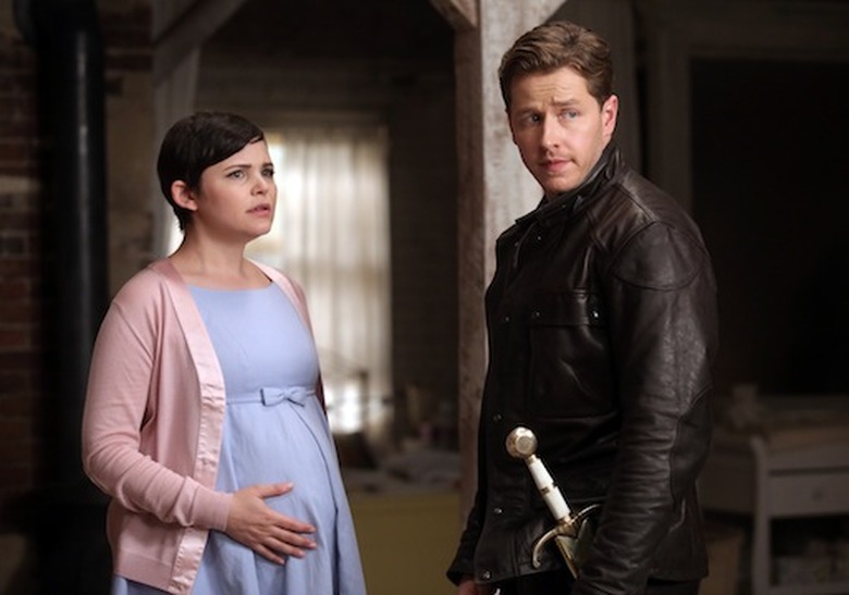 GINNIFER GOODWIN, JOSH DALLAS