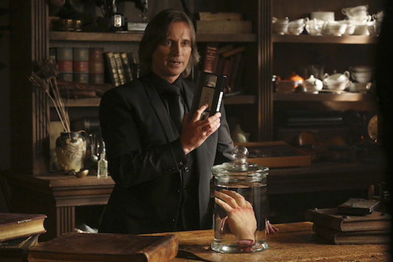 ROBERT CARLYLE