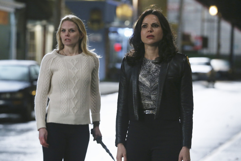 JENNIFER MORRISON, LANA PARRILLA