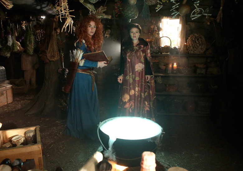 AMY MANSON, EMILIE DE RAVIN