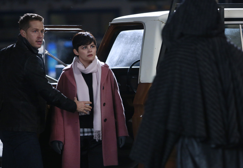 JOSH DALLAS, GINNIFER GOODWIN