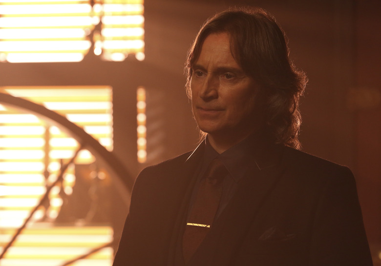 ROBERT CARLYLE