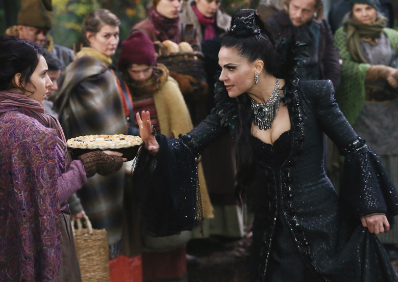 JULIA TORTOLANO, LANA PARRILLA