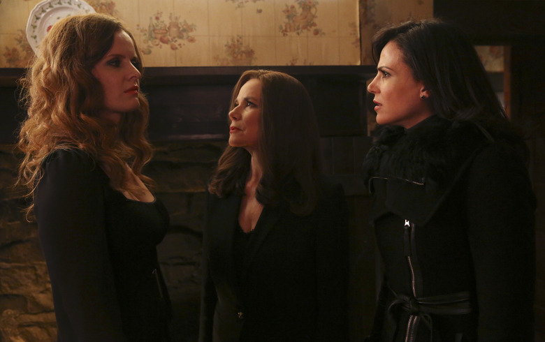 REBECCA MADER, BARBARA HERSHEY, LANA PARRILLA