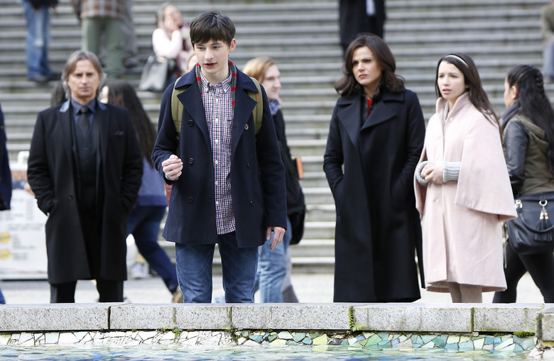 ROBERT CARLYLE, JARED GILMORE, LANA PARRILLA