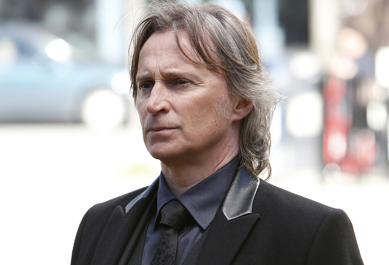 ROBERT CARLYLE