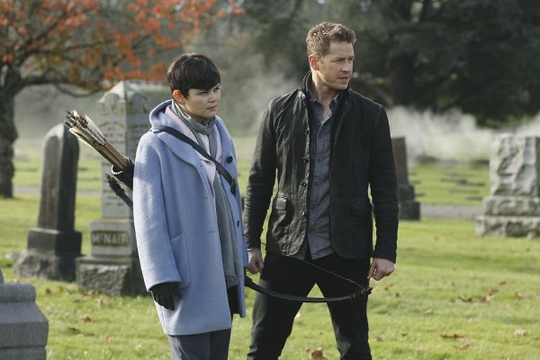 GINNIFER GOODWIN, JOSH DALLAS