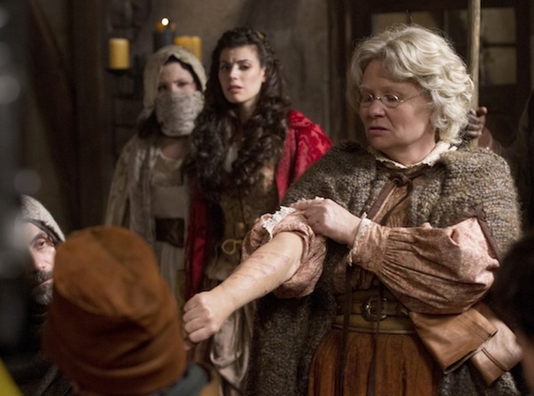 GINNIFER GOODWIN, MEGHAN ORY, BEVERLEY ELLIOTT