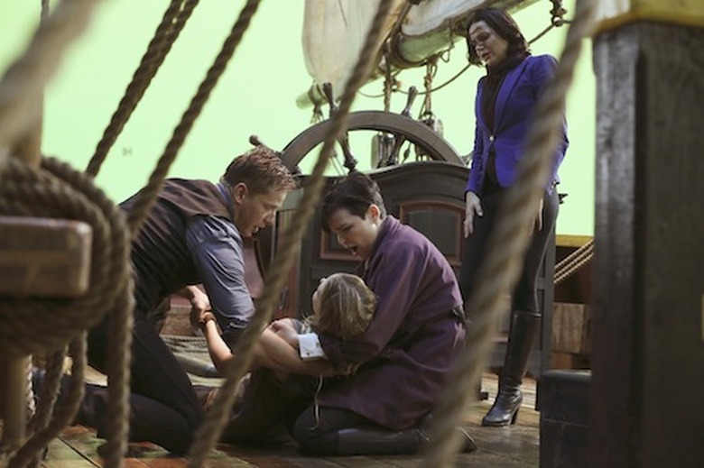 JOSH DALLAS, JENNIFER MORRISON, GINNIFER GOODWIN, LANA PARRILLA