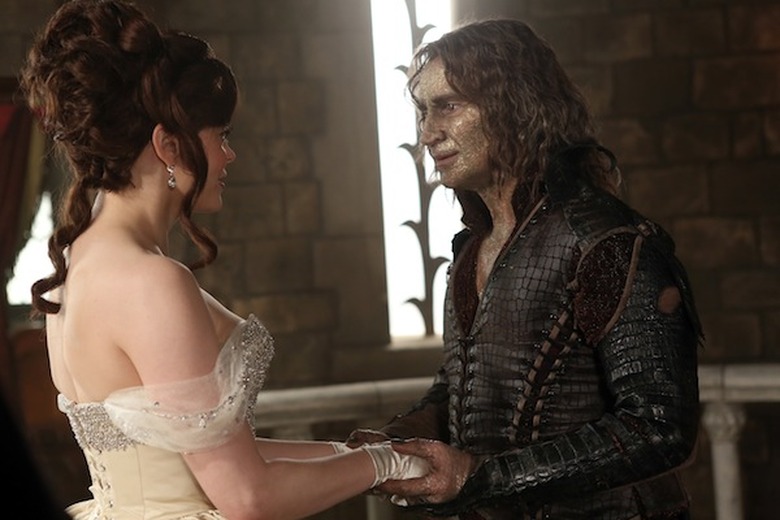 ROSE MCGOWAN, ROBERT CARLYLE