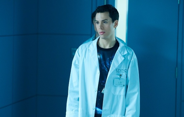 Felix (JORDAN GAVARIS)