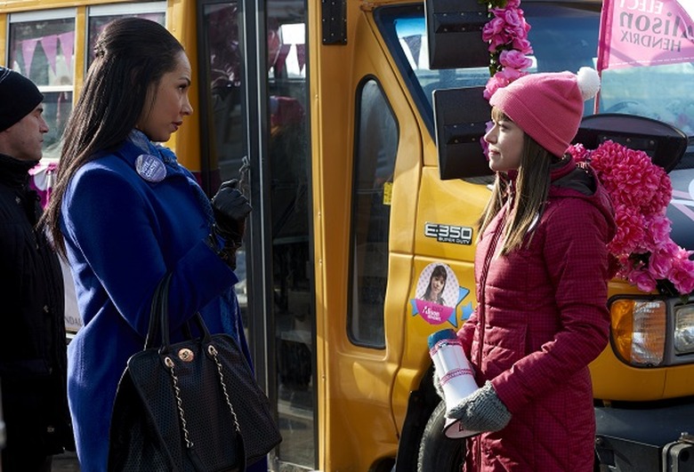 Marci Coates (AMANDA BRUGEL) and Alison Hendrix (TATIANA MASLANY)