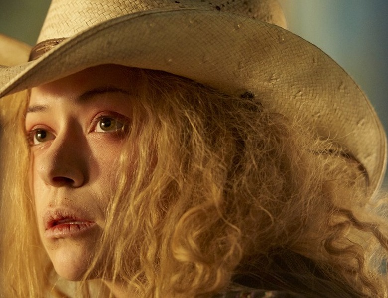 Helena (TATIANA MASLANY)
