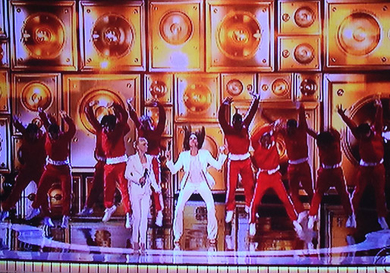 peoples-choice-dancing