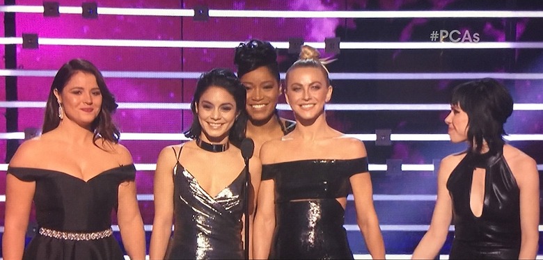 Peoples Choice Awards 2016 Moments