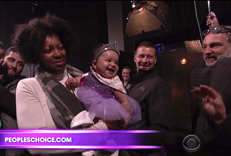 peoples-choice-awards-2017-baby-laugh