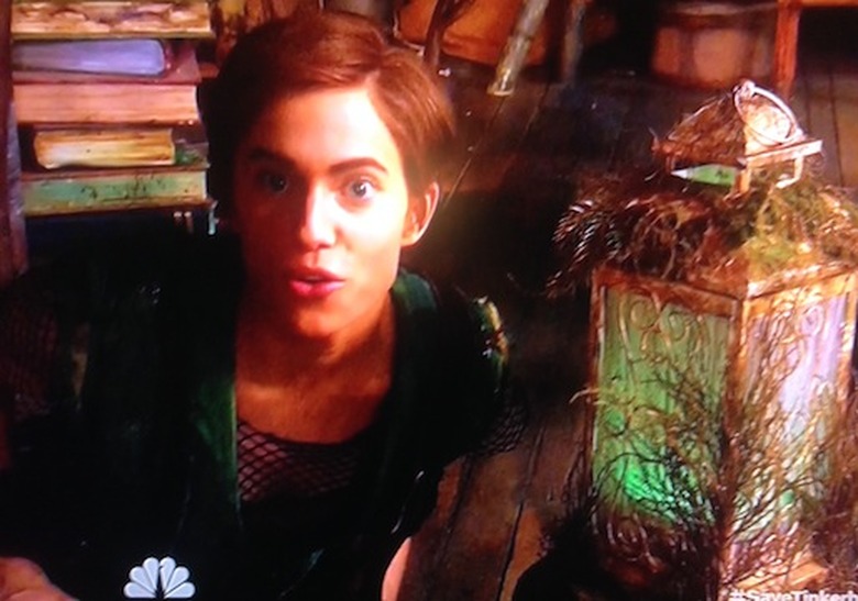 19-peter-pan-live-tinkerbell-clapping