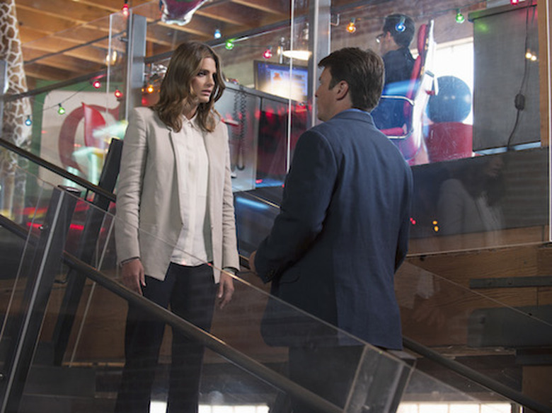 STANA KATIC, NATHAN FILLION