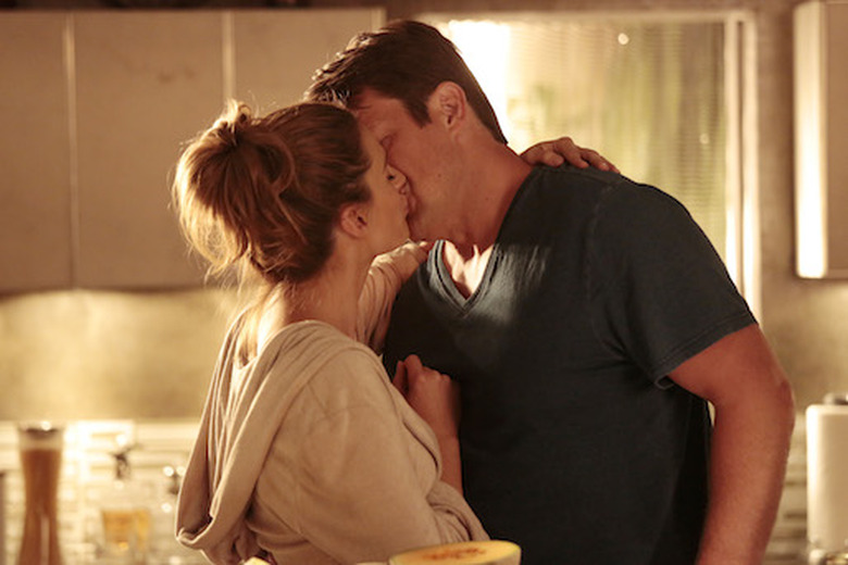 STANA KATIC, NATHAN FILLION