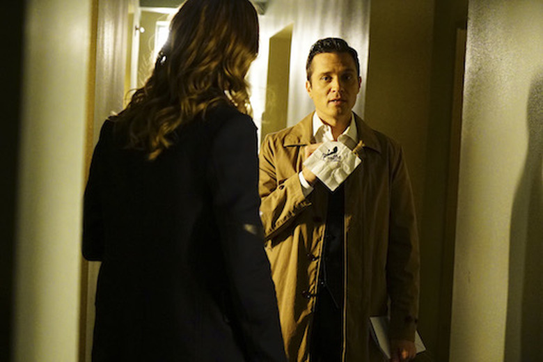 STANA KATIC, SEAMUS DEVER