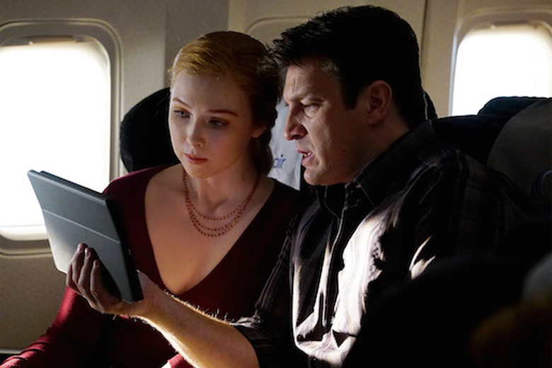 MOLLY QUINN, NATHAN FILLION