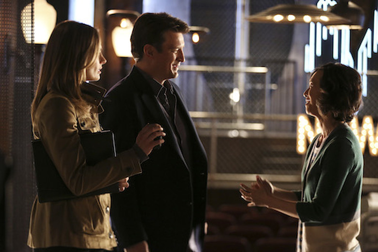 STANA KATIC, NATHAN FILLION, JOY OMANSKI