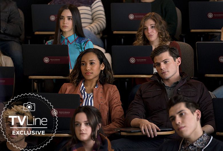 Pretty Little Liars: The Perfectionists