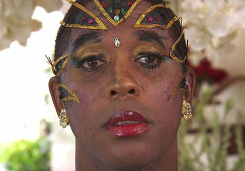 the-amazing-race-travis-drag