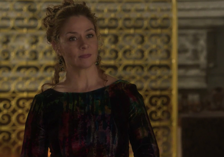 reign-catherine-quote-ties-hands-of-the-king