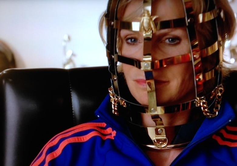 Glee-Sue-Gaga-Face-Cage