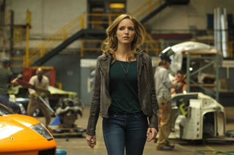 Cancelled-Shows-Jordana-Spiro-The-Mob-Doctor