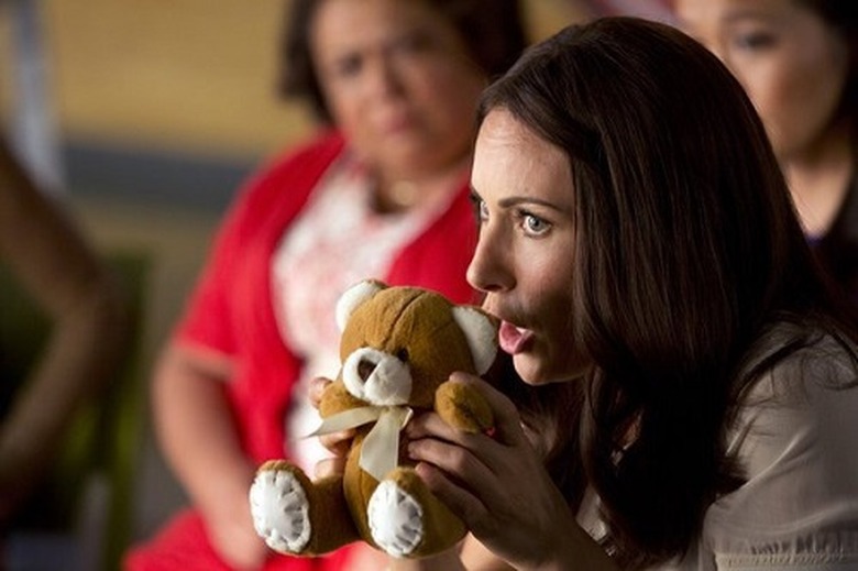 Cancelled-Shows-Laura-Benanti-Go-On