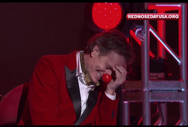 red-nose-day-2017-cranston-laugh