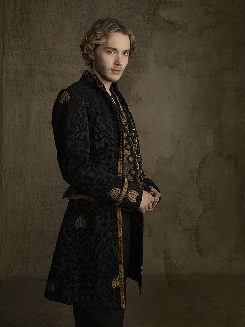 reign-season-2-cast-photos (4)