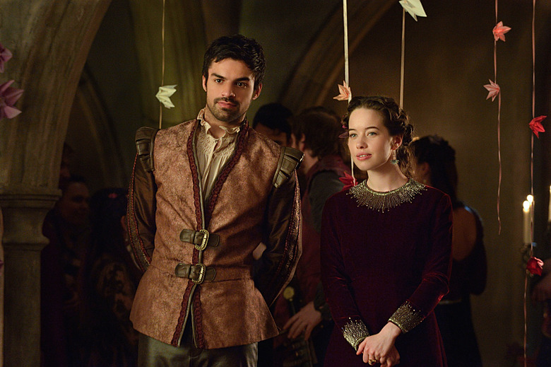 reign-season-2-photos (2)