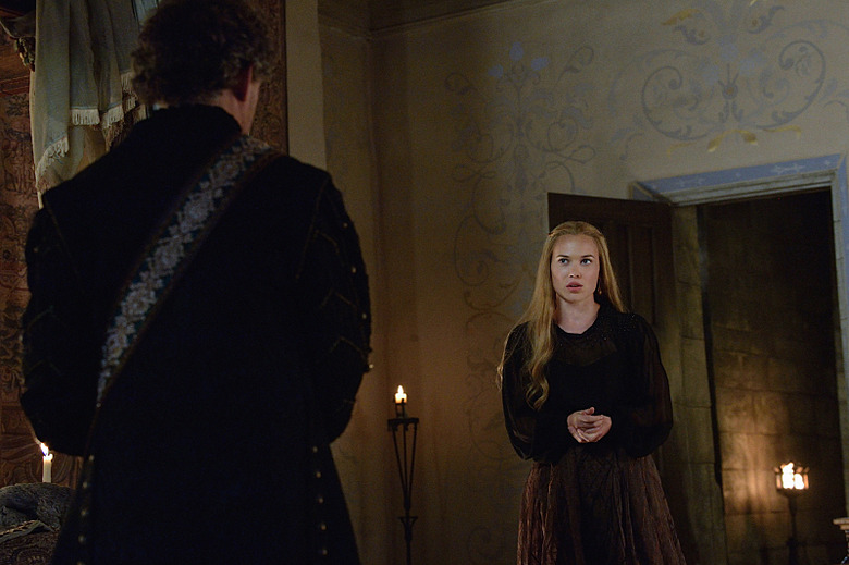 reign-season-2-photos (3)