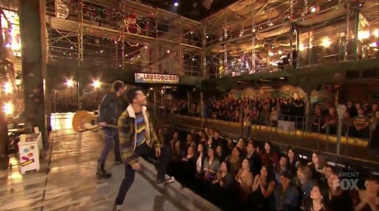 Rent Live Set Photos Design