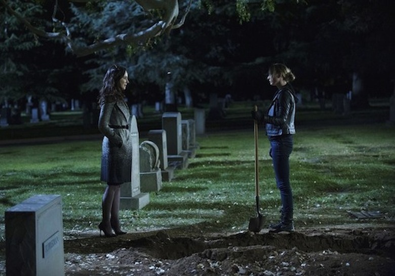 MADELEINE STOWE, EMILY VANCAMP