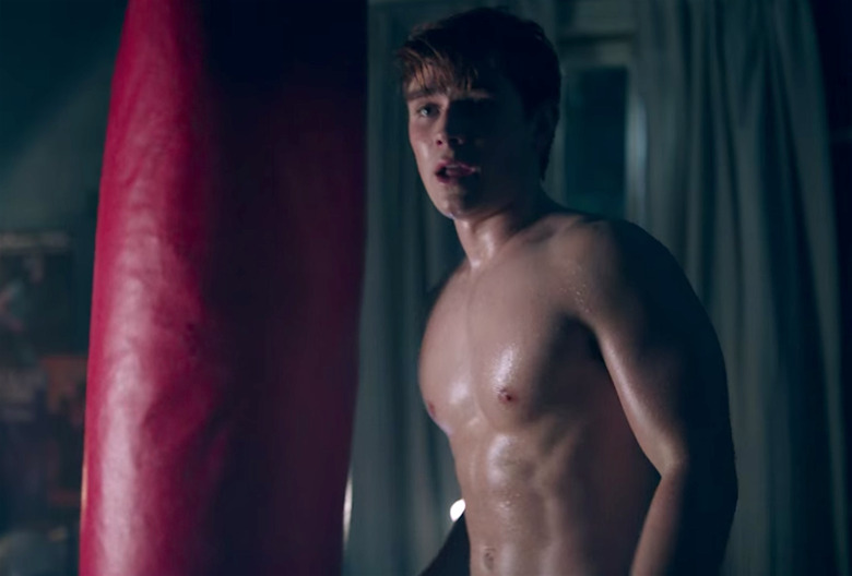 Riverdale Archie Shirtless Season 1 Episode 5