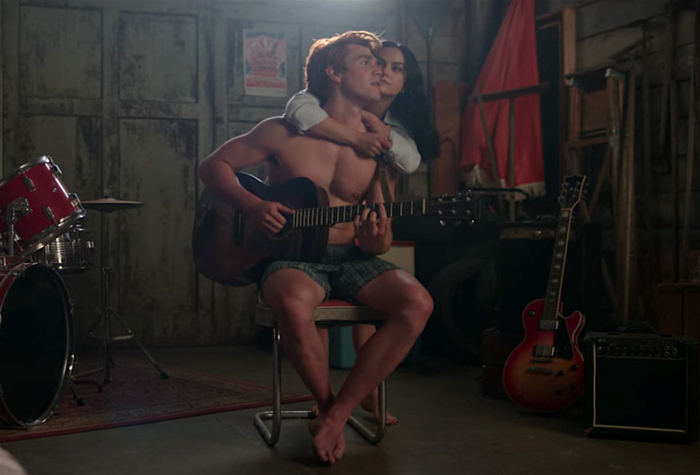 Riverdale Archie Shirtless Season 2 Episode 8