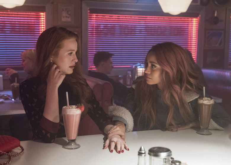 Riverdale Season 2 Photos